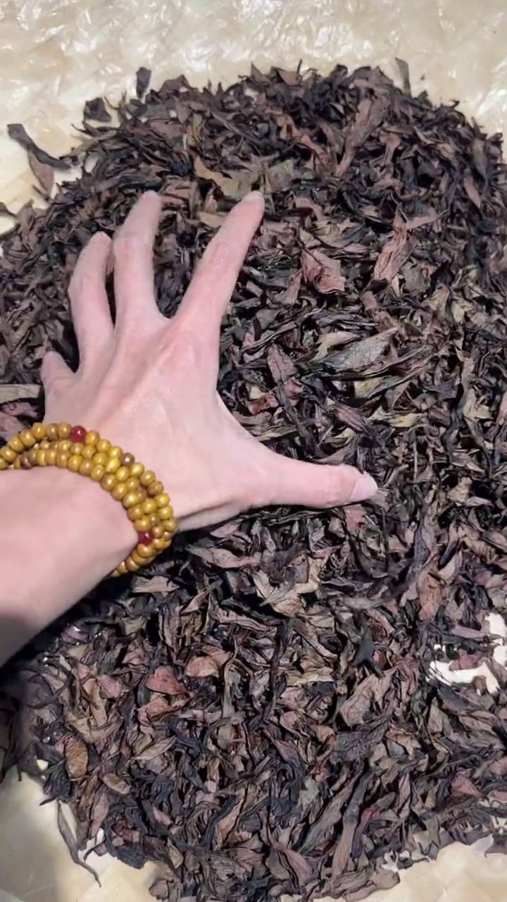 1/20的价格喝到3000元的高级感今天你喝茶了吗 召唤茶友 凤凰单丛茶 凤凰单丛茶供应链