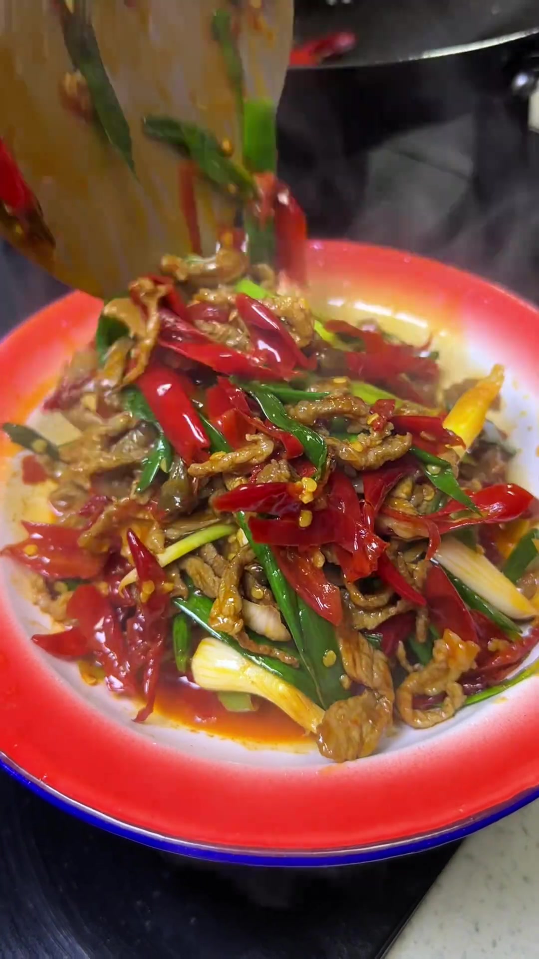 当你没胃口的时候 一定要试试这道酸辣肉丝