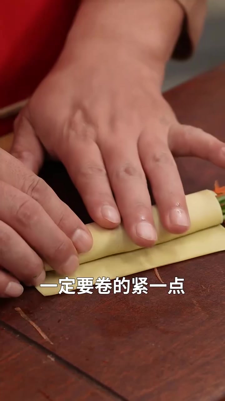 北京名菜京酱肉丝正宗做法,包括食材选择、处理、上浆