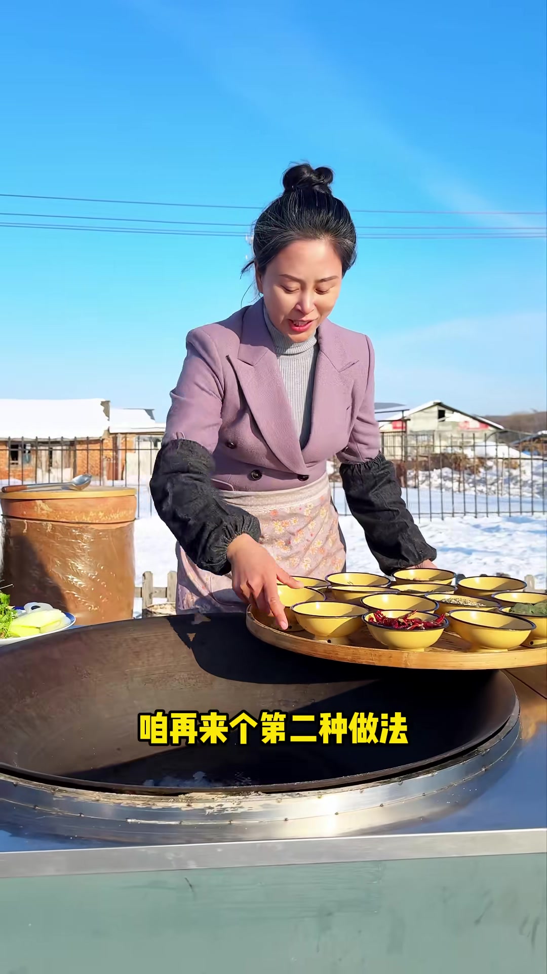 川妹子在东北腌四川腊肉好怀念那一口家乡的味道