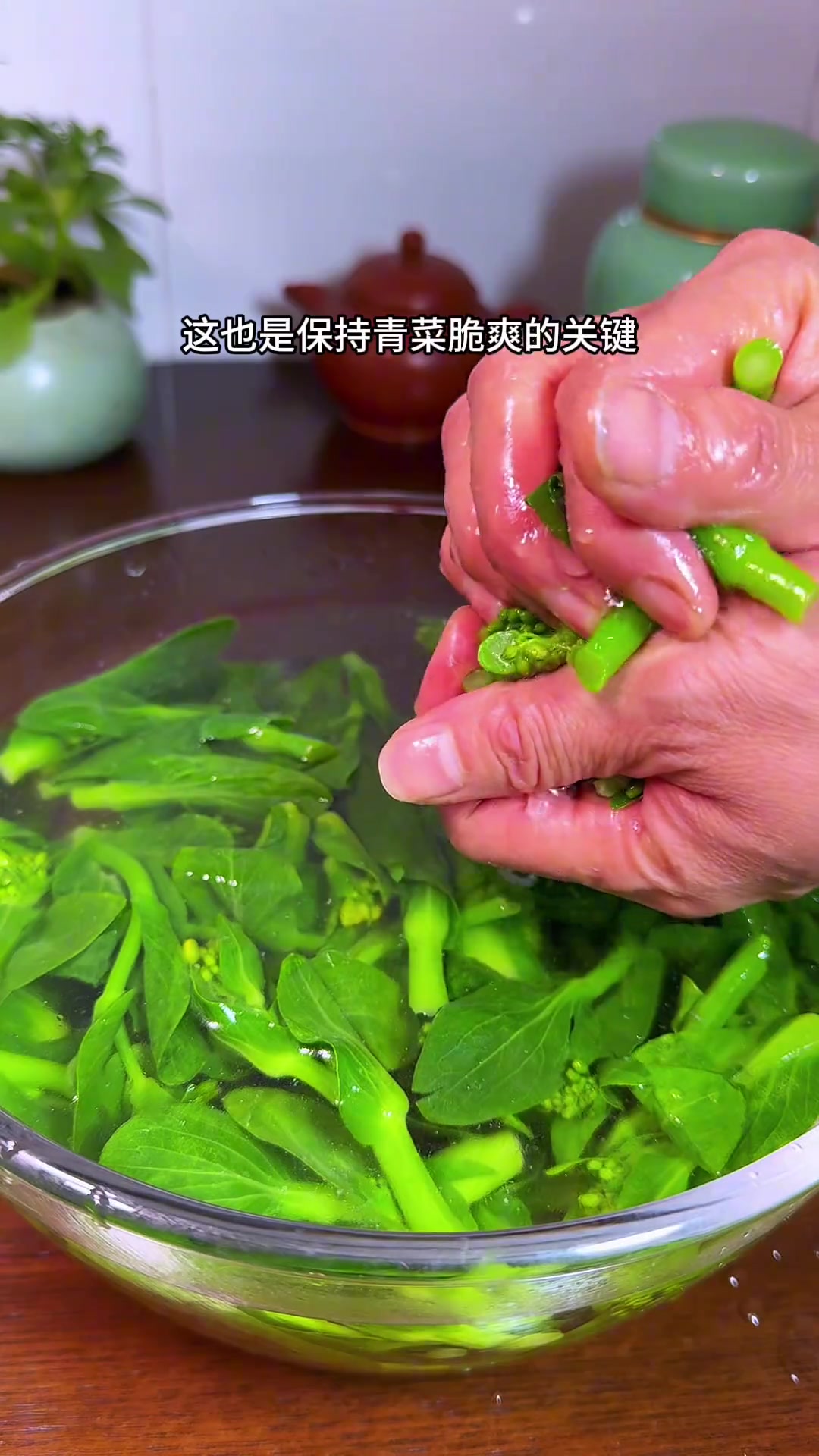 这个季节的小青菜苔一定要试试这样做