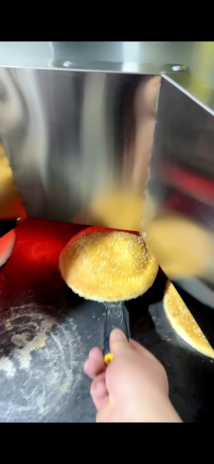 一圈熟转炉烧饼机纯电烧饼炉