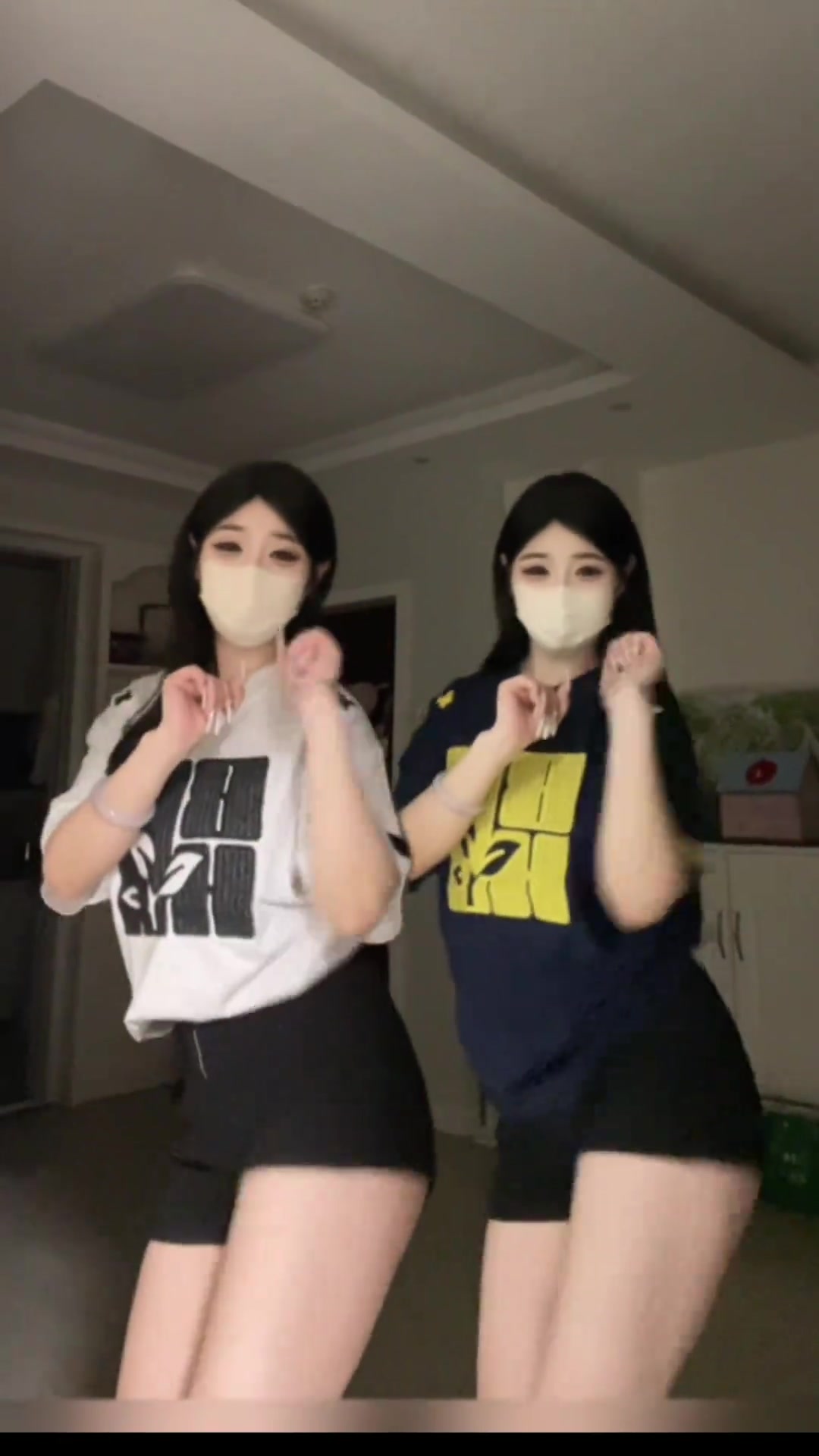 鸭梨好大舞蹈谁还没跳哇快和好朋友一起拍
