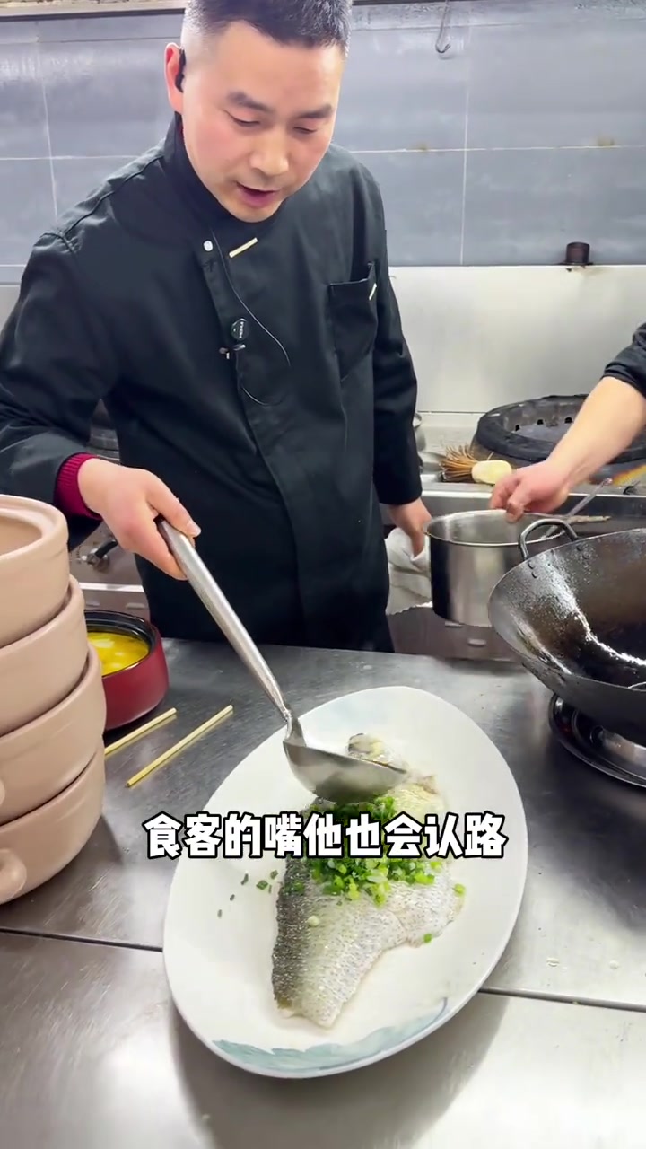 罗氏虾VS小龙虾,您怎么选择?