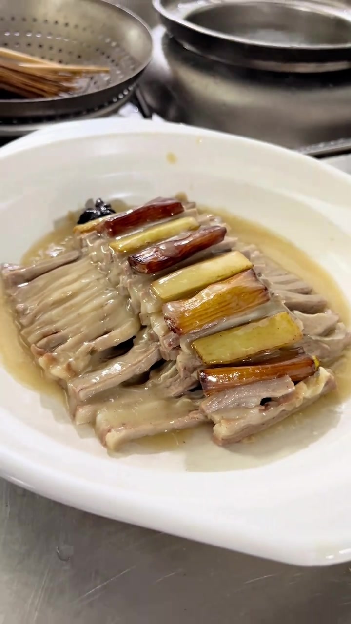 河南十大名菜,传统扒羊肉的做法