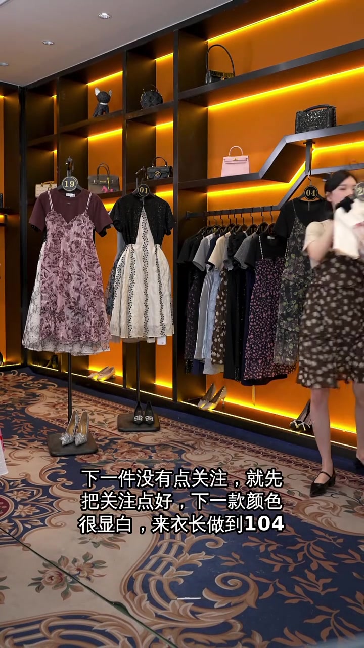 拼手速抢天青色天丝裙子,显白百搭,160斤也能穿!