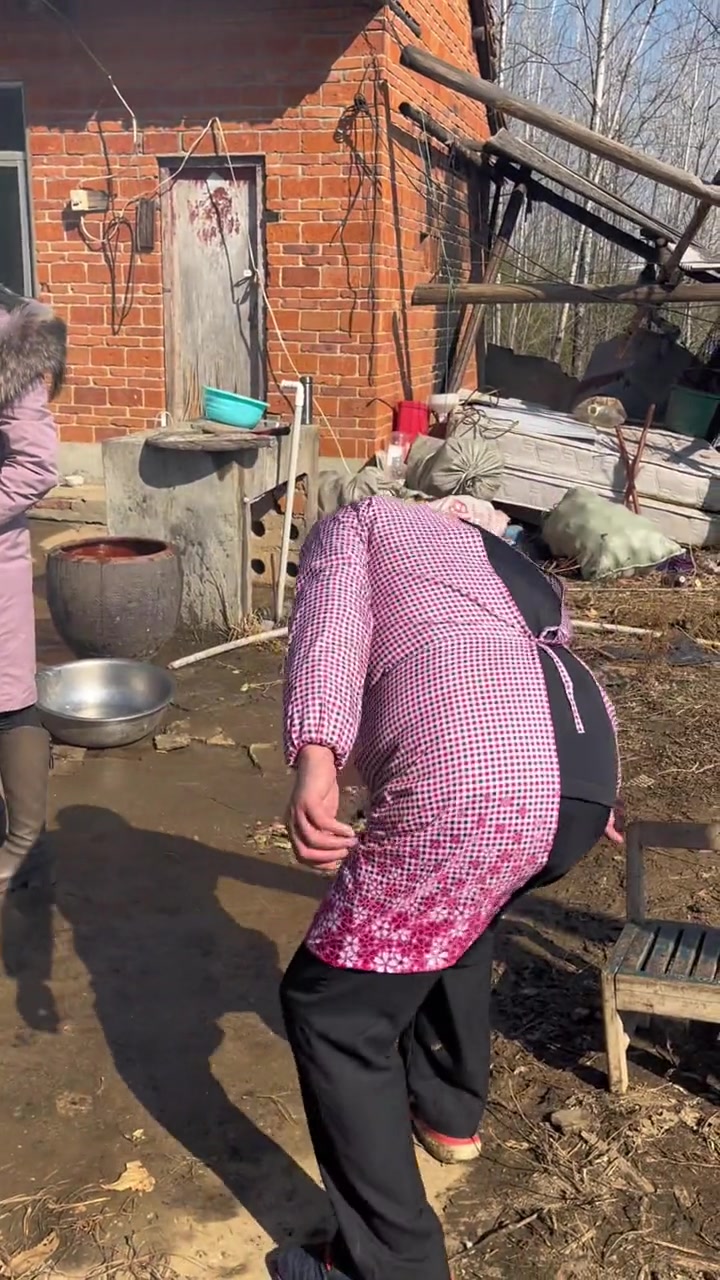 今天我给大家炖个信阳南湾鱼!