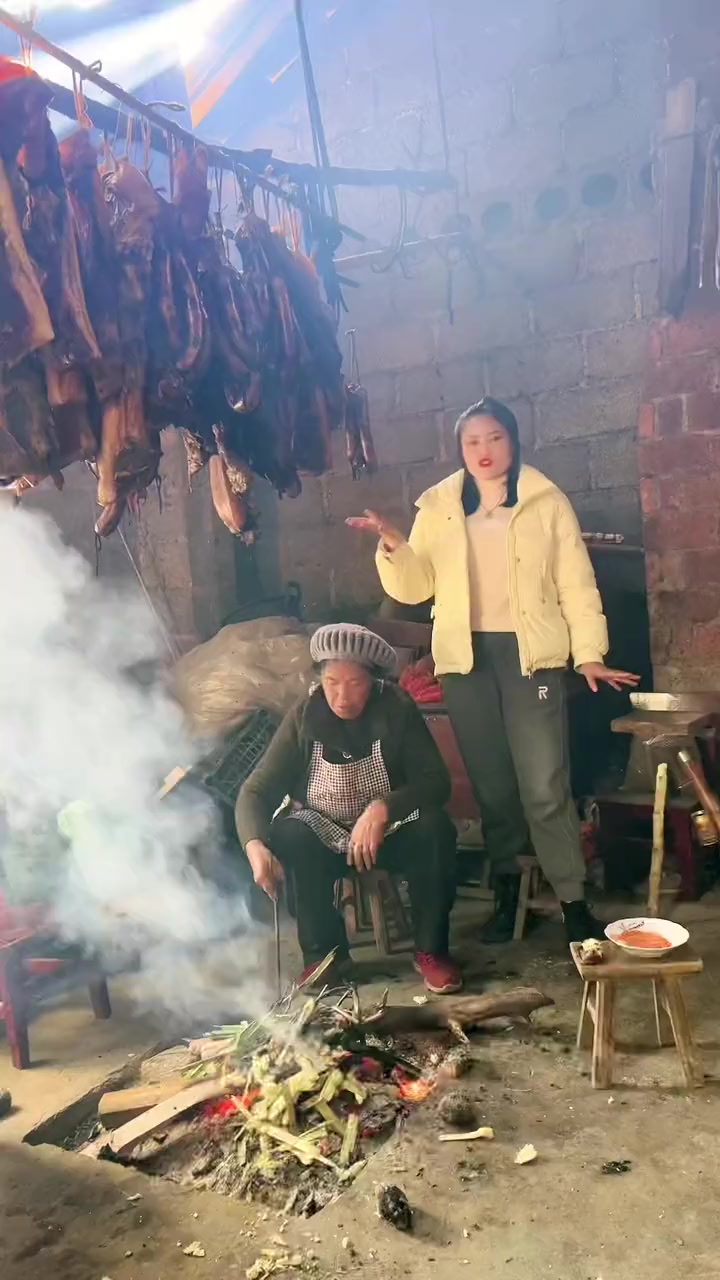 烟熏腊肉,要吃的快来哦