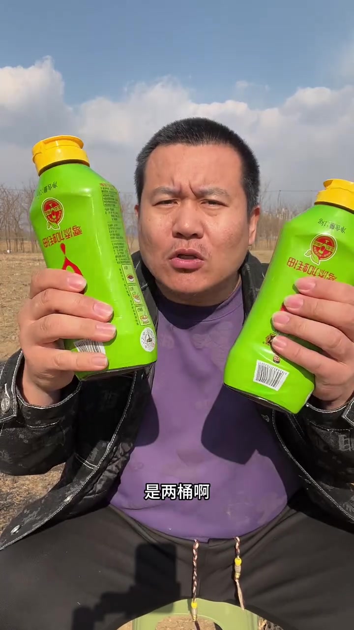 蚝油怎么挑?东北早市土豆哥教你怎么挑选营养健康又美味的营口郑友和蚝油!酱油和蚝油的区别!