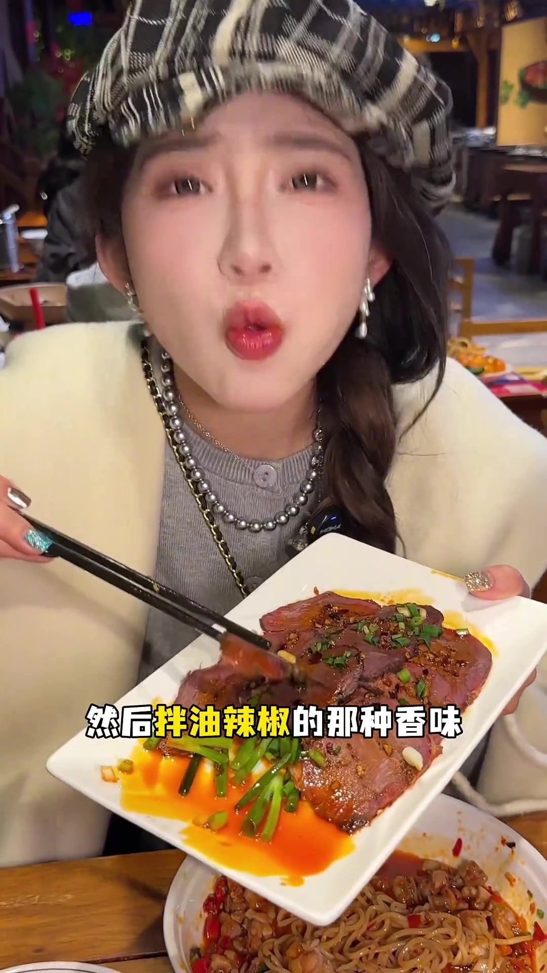 想不到吧!炒菜自助都有了!