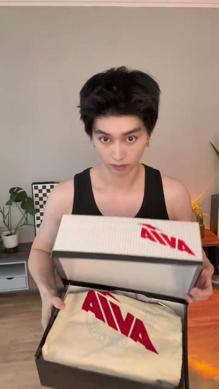 喜欢那个?- 留言区抽ㄧ位送影片里的GODIVA限定巧克力
