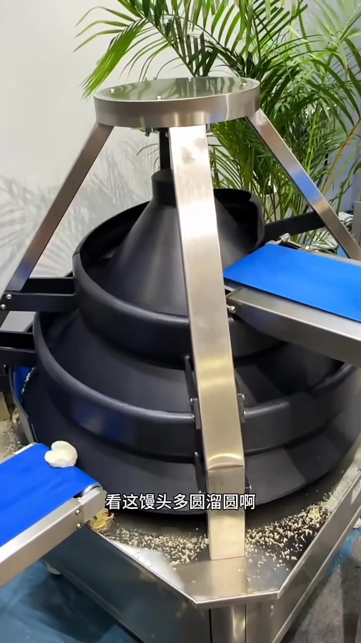 现场蒸馒头的设备确实牛