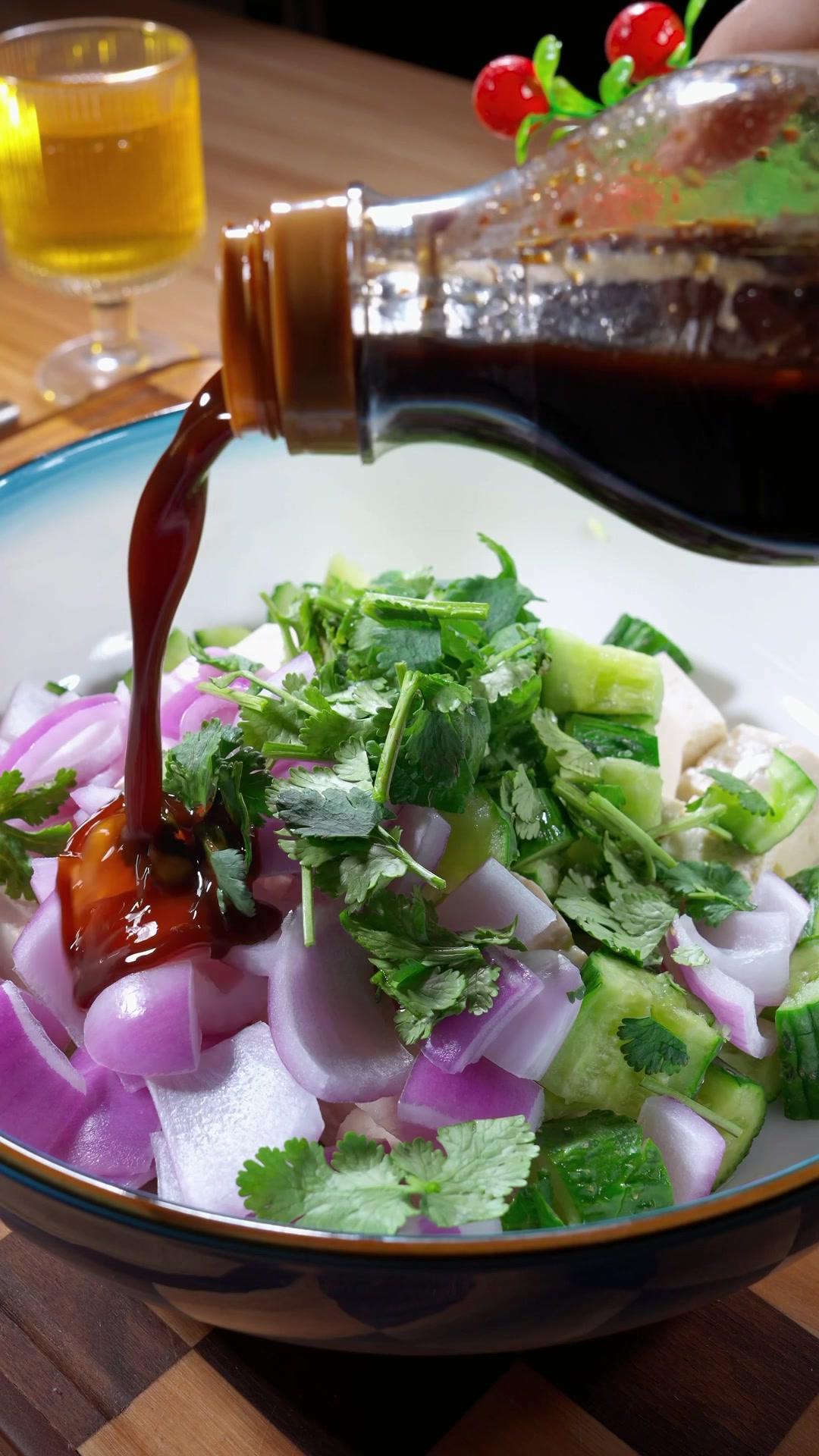 当你瘦不下来的时候,试试这个黄瓜拌豆腐,好吃还巨掉秤#凉拌菜#