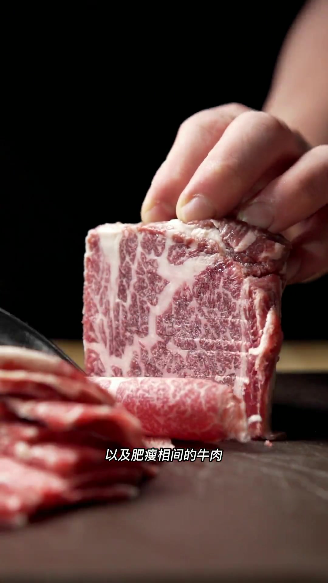 天冷了!一份能让幸福感爆棚的韩式辣牛肉汤