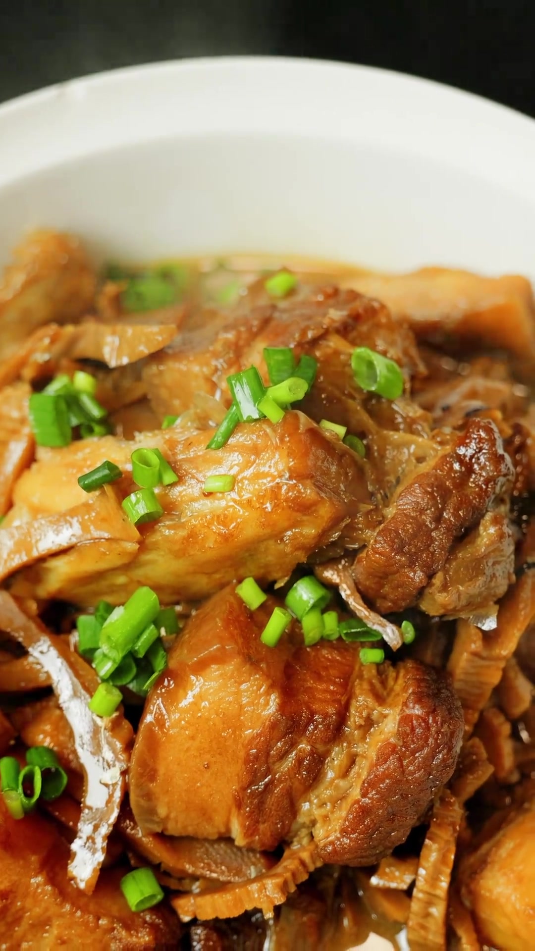 鲞冻肉年夜饭菜谱+1这么做的咸鱼鲞非常好吃入味~ 食材