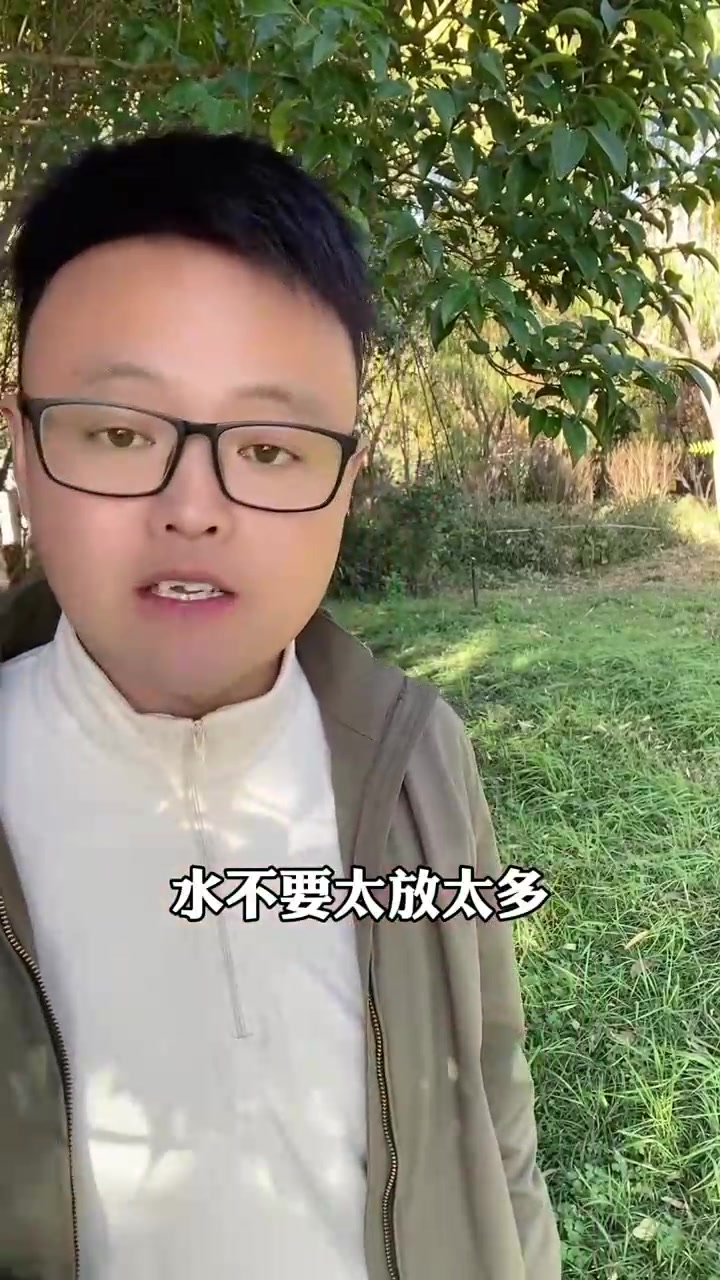 亲自为可爱的狗狗精心做饭!