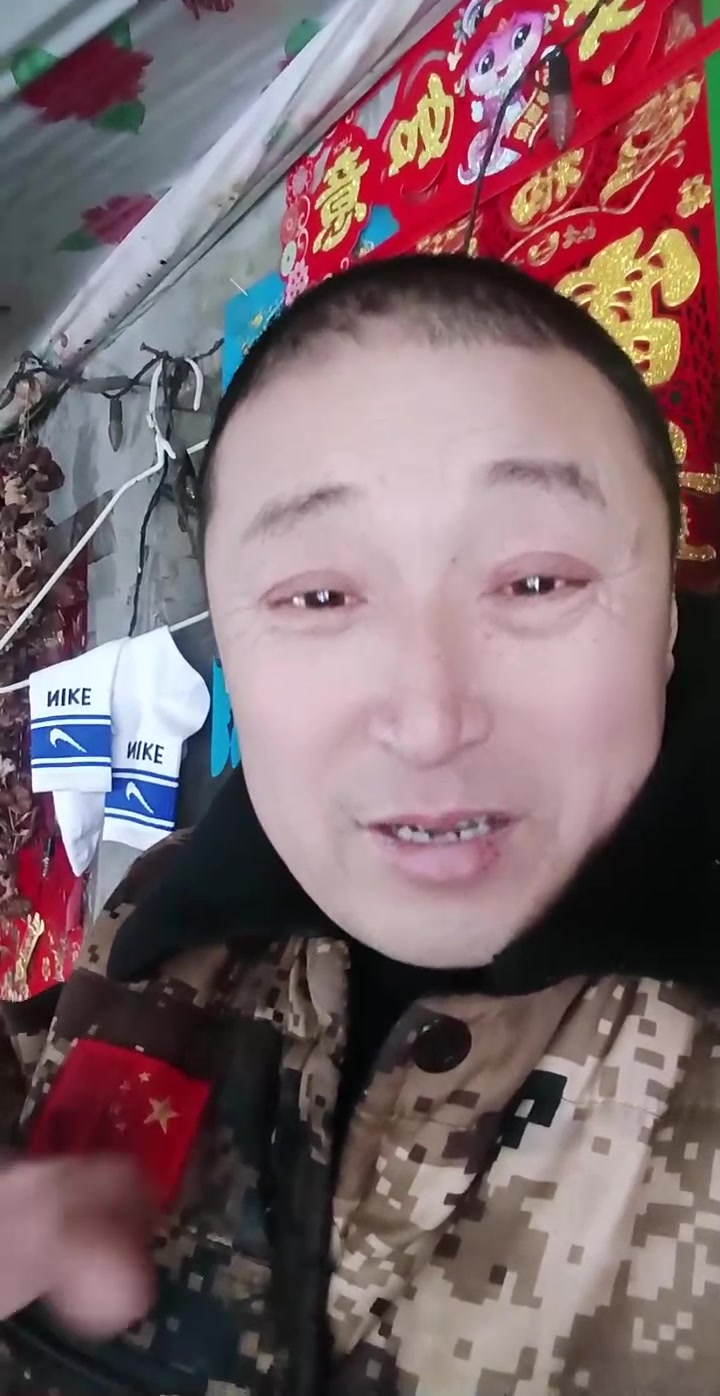 小狗崽刚生下来,没几天都死了,啥咋回事,我免费告诉大家