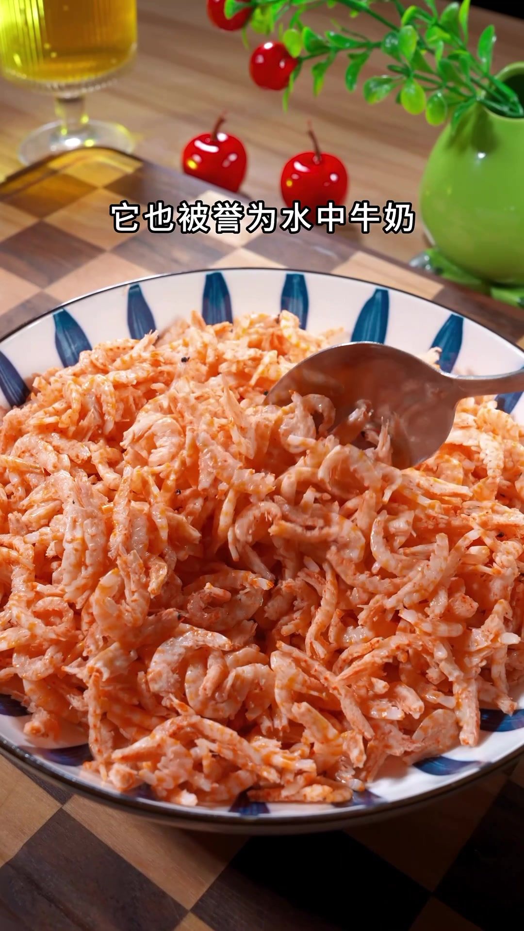 孩子长高黄金期,要常给孩子做这个磷虾滑蛋,鲜香嫩滑,营养丰富