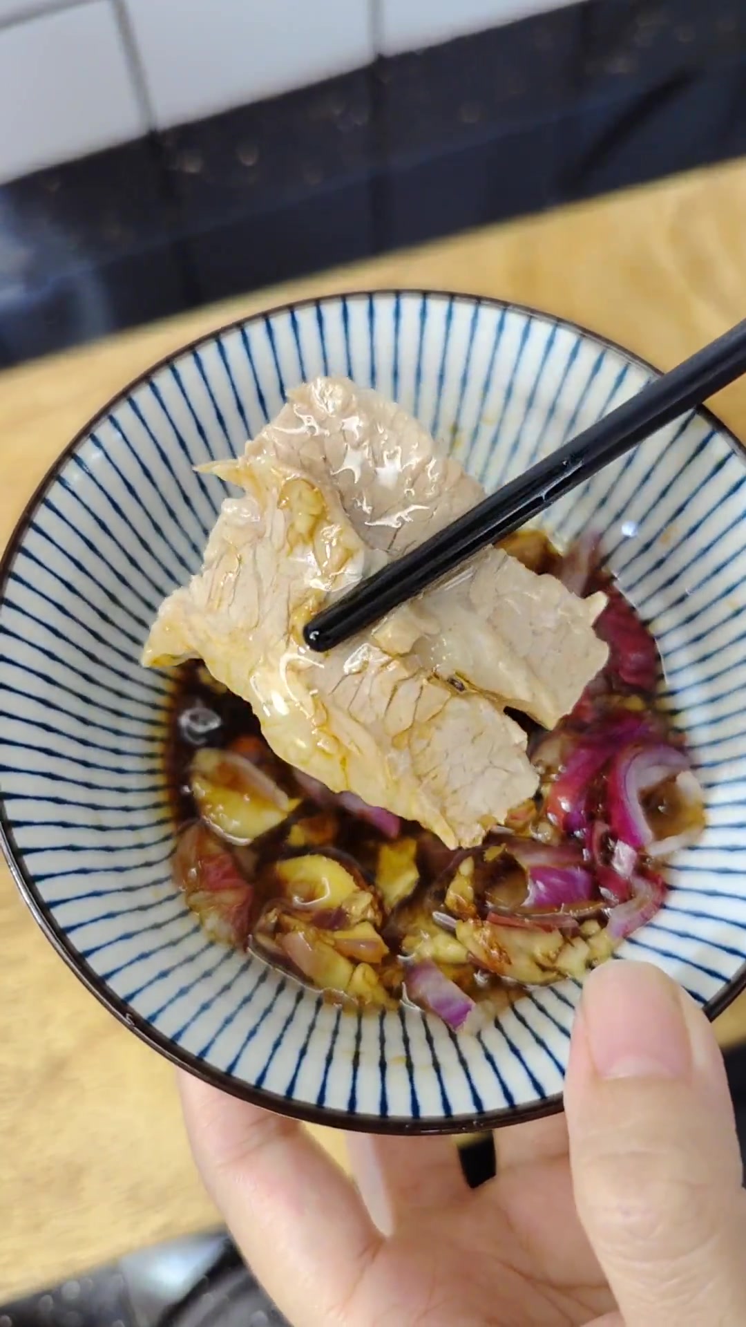 白切猪杂配枸杞猪杂汤,一猪两吃