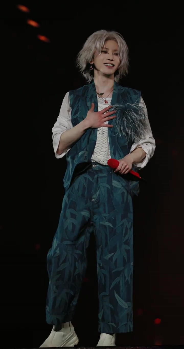 经过昨日一天的主动沟通,很遗憾双方未能达成有效共识。我方坚持立场:避重就轻不是解决问题的方