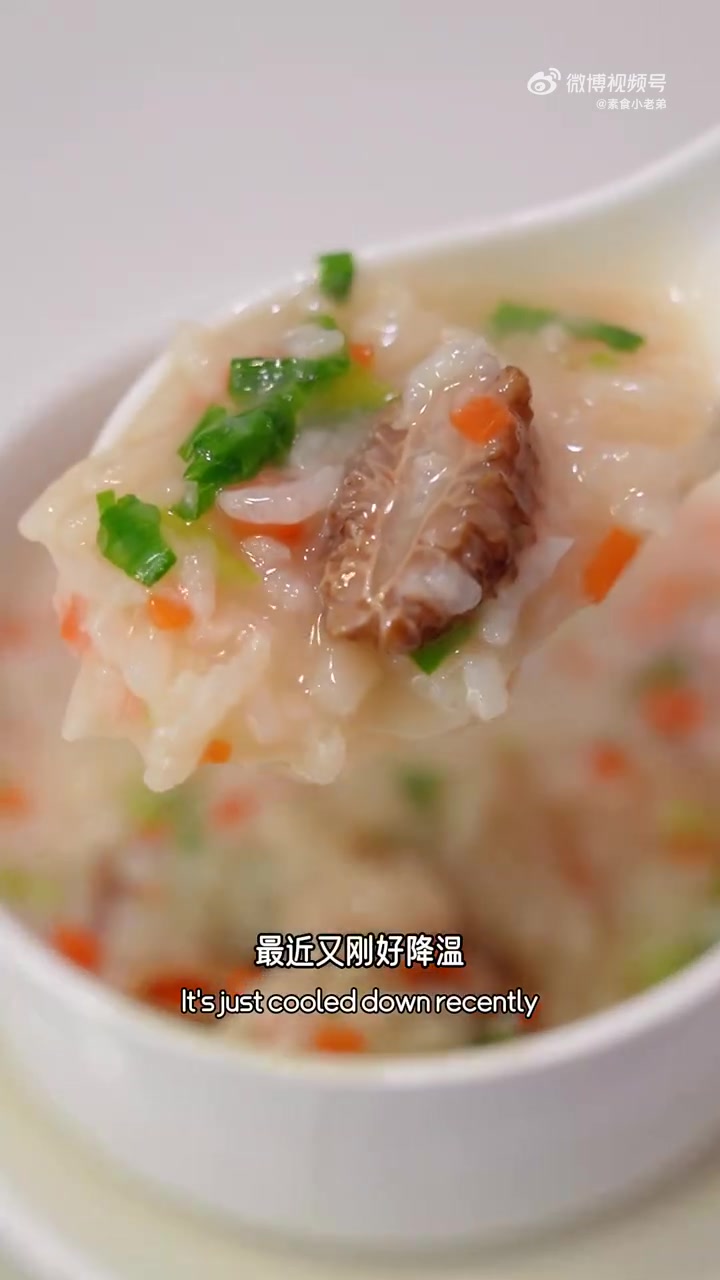 简单又营养,全家都爱喝「羊肚菌山药粥」
