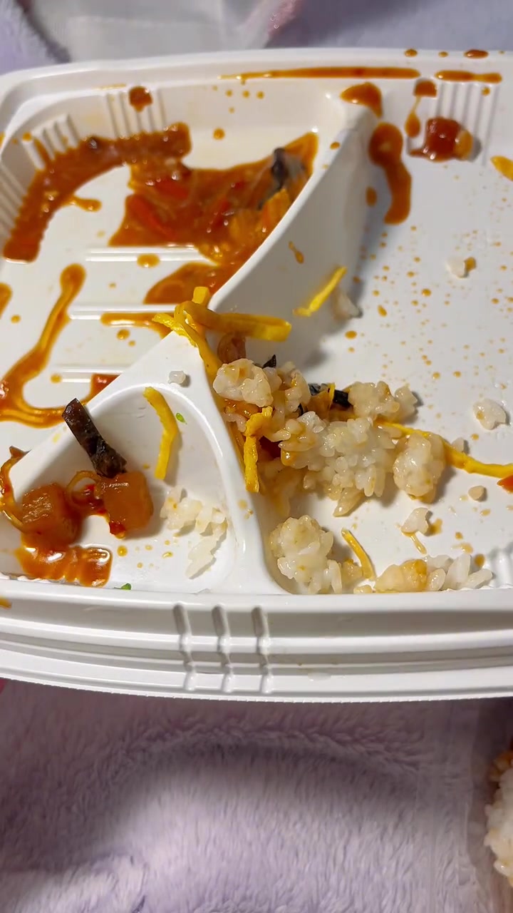 照烧鸡腿饭真是太太太美味了 小窝偷吃日记 快成长计划