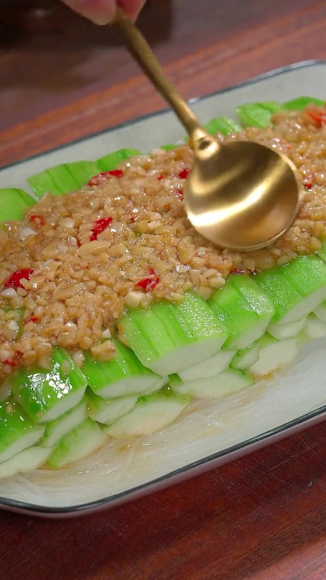 蒜蓉粉丝蒸丝瓜