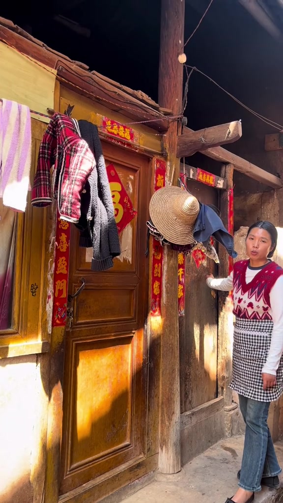 今天做了麻辣鲫鱼,记录农村真实生活日常