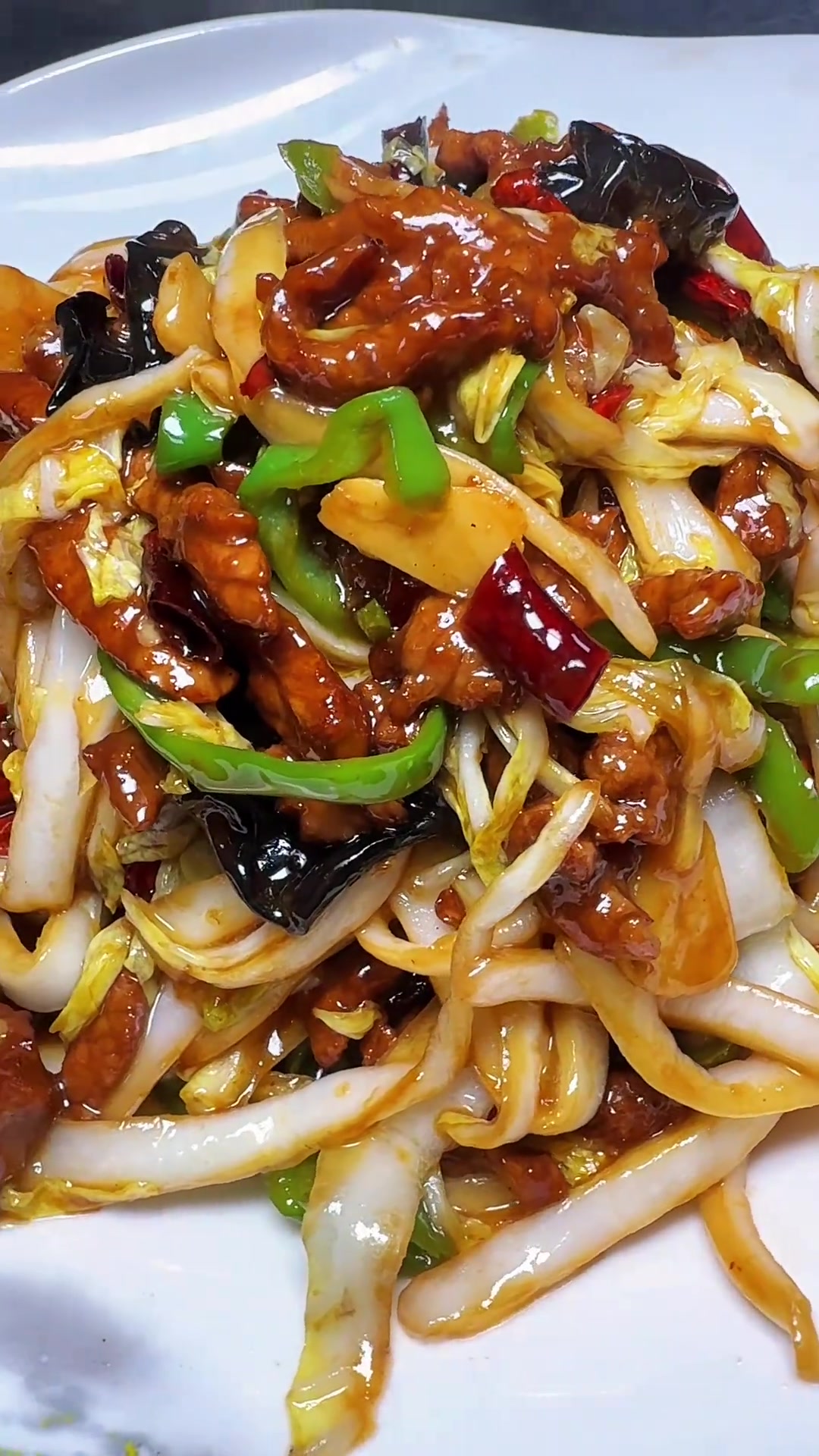 大白菜炒肉丝,家常菜的正确做法与技巧