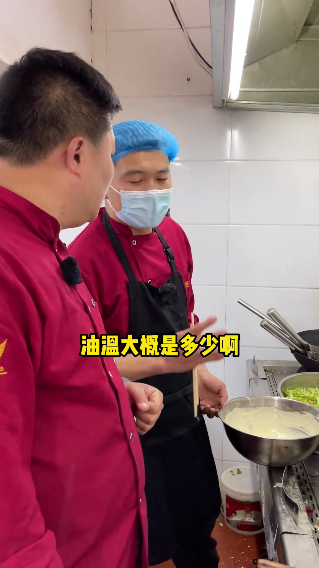 别扔香菜根!学会这道油炸香菜根,超香!