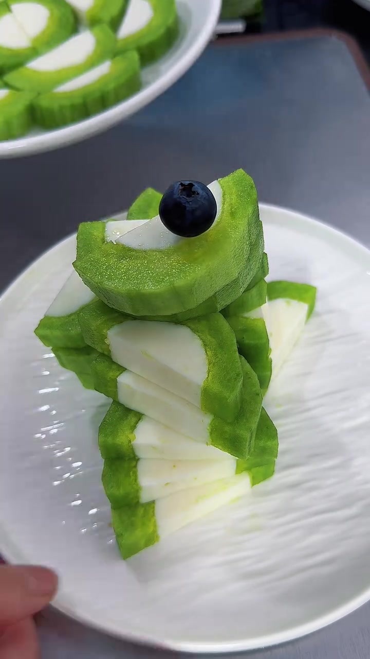 家人点菜我下厨,快来保存我的今日菜单吧!每天不知道吃啥就多来翻一翻哈。今日份晚餐:椒盐皮皮