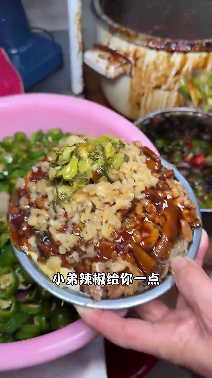 跨越1200公里 到惠州吃8块的香菇肉沫肠粉