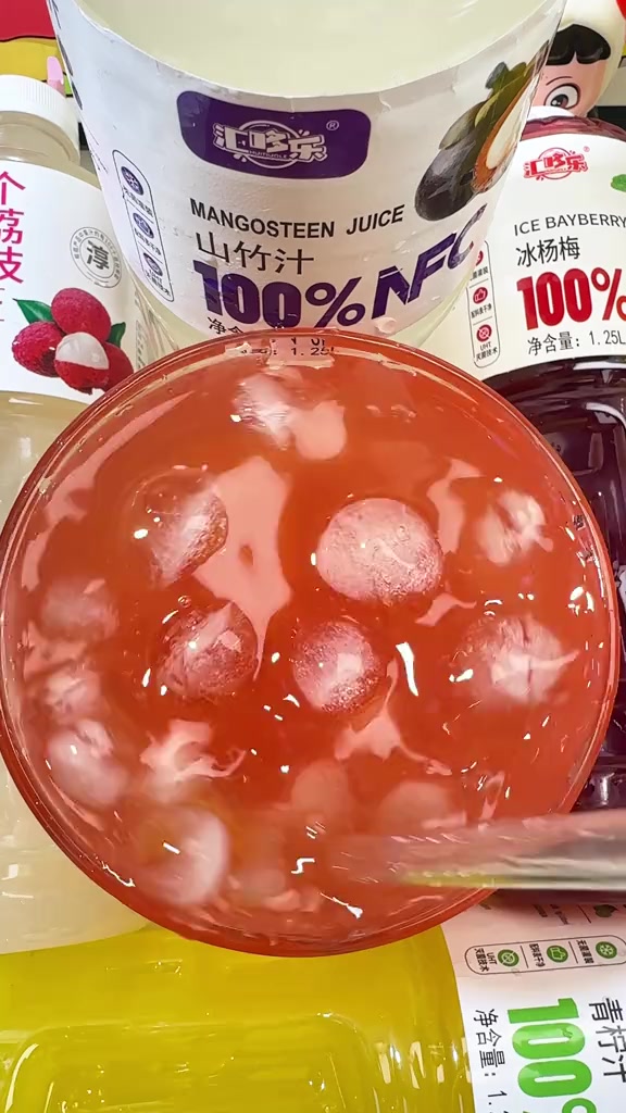 夏天快把奶茶都换成它!百分百果汁,像在生啃水果好好喝!