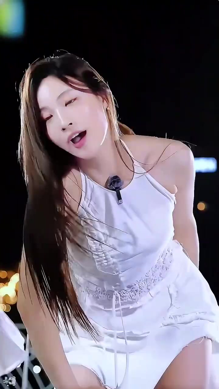 李晓杰 - 朋友的酒 (DJ小鱼儿版)(11) - 副本