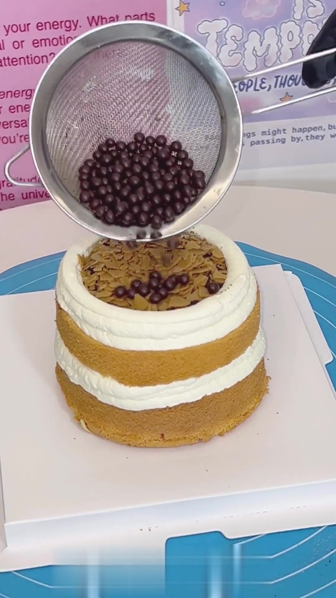 沉浸式做蛋糕ins风简约蛋糕