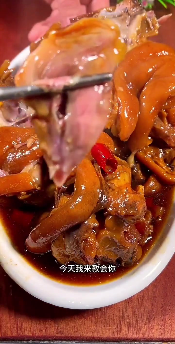 饭店肘子好吃的秘密!前肘处理+调料配方大公开