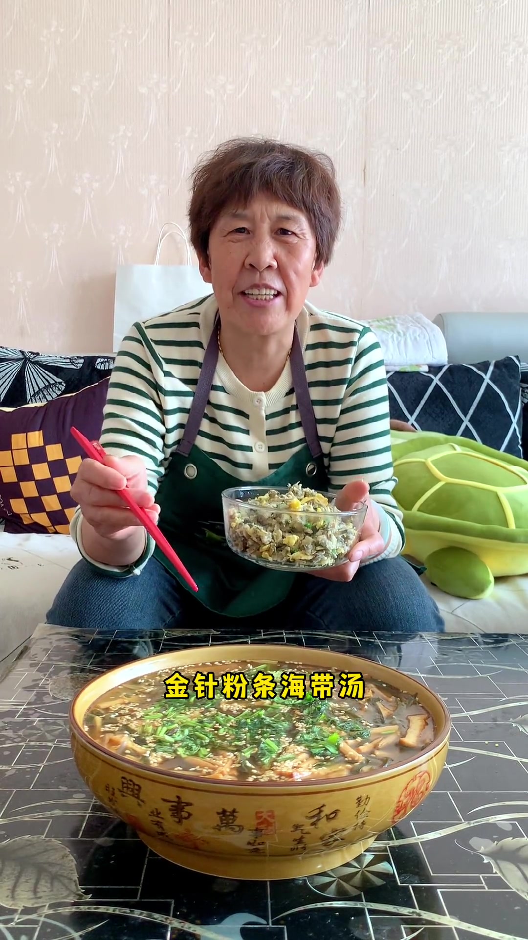 最爱妈妈菜320—鸡蛋炒槐花!时令野菜,大自然的馈赠!