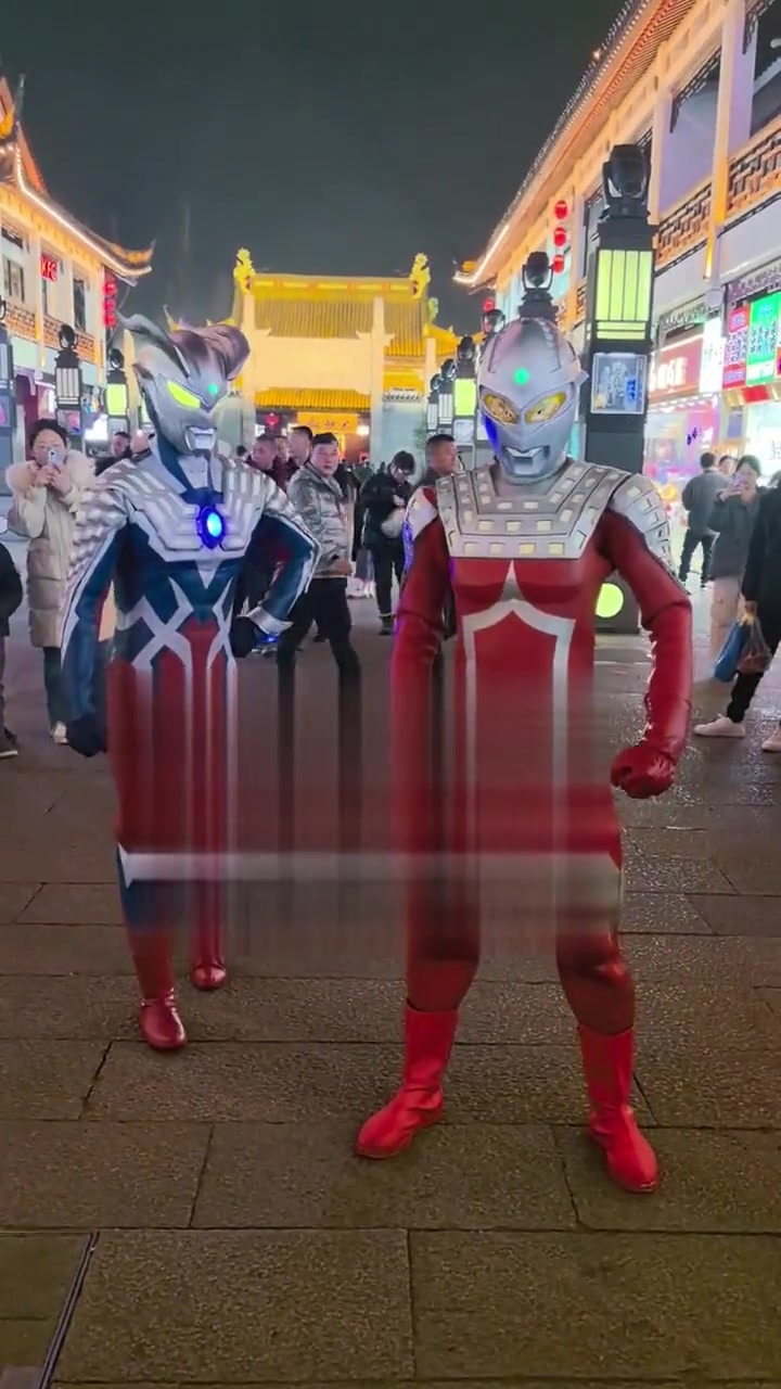 终于达成新愿望赛罗赛文圆梦出街