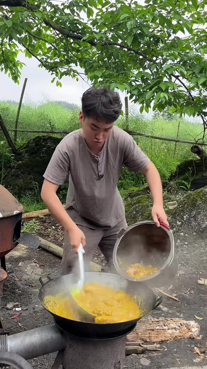 轻松制作美味咖喱香肠!