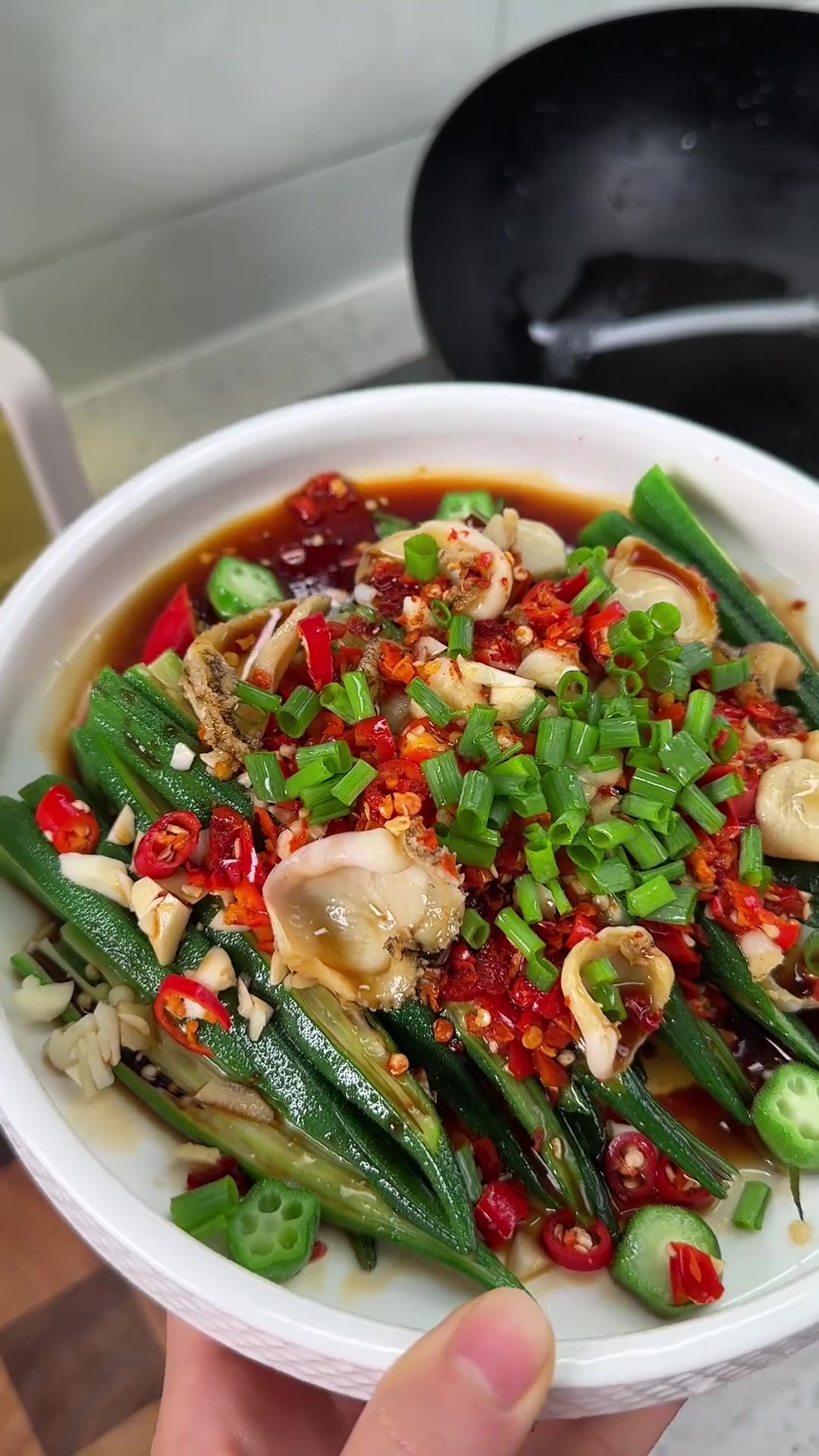 今天的饭菜太好吃啦,每一道都直击江西人的味蕾,色香味俱全,好吃又下饭!