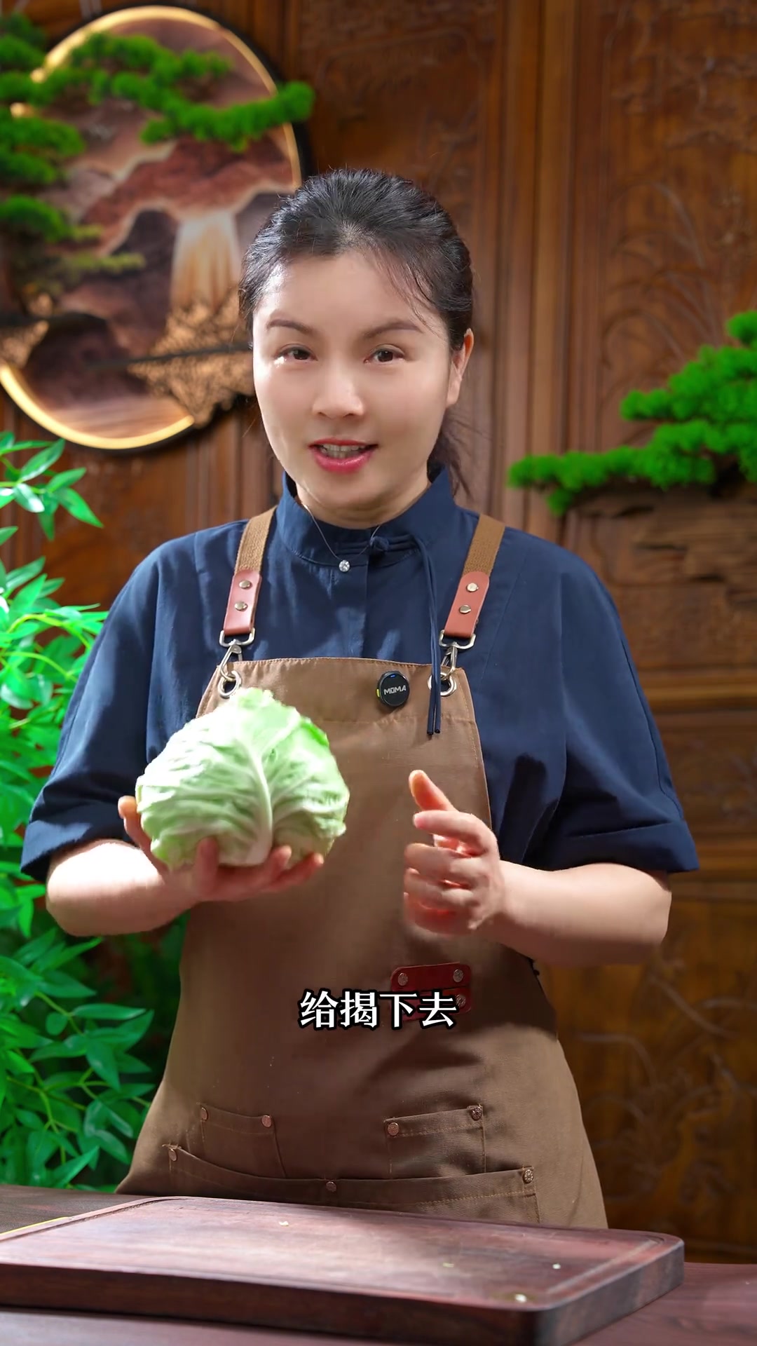 这个简简单单的凉拌酸辣包菜丝,在食堂特别受欢迎,人人都爱吃