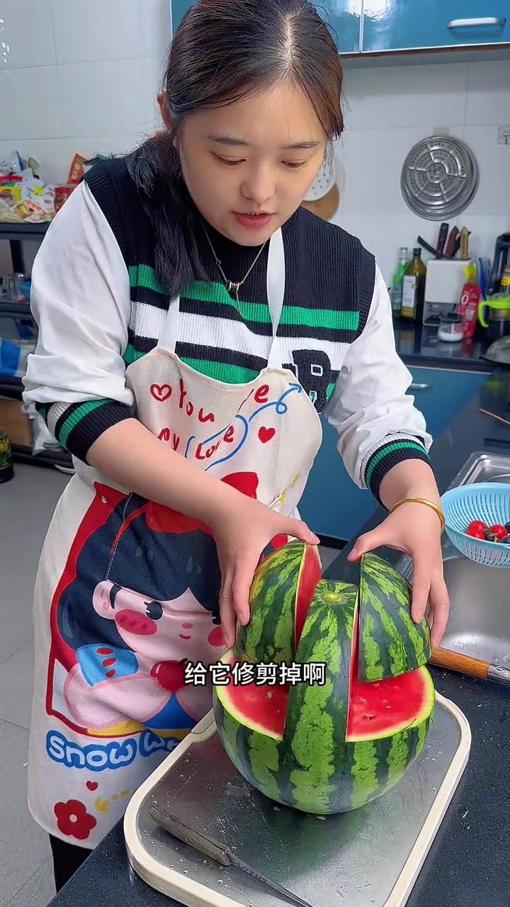 在家花80元给儿子准备生日晚餐!不一定需要很多钱,但需要很多爱!我的男孩岁啦～妈妈祝你生日