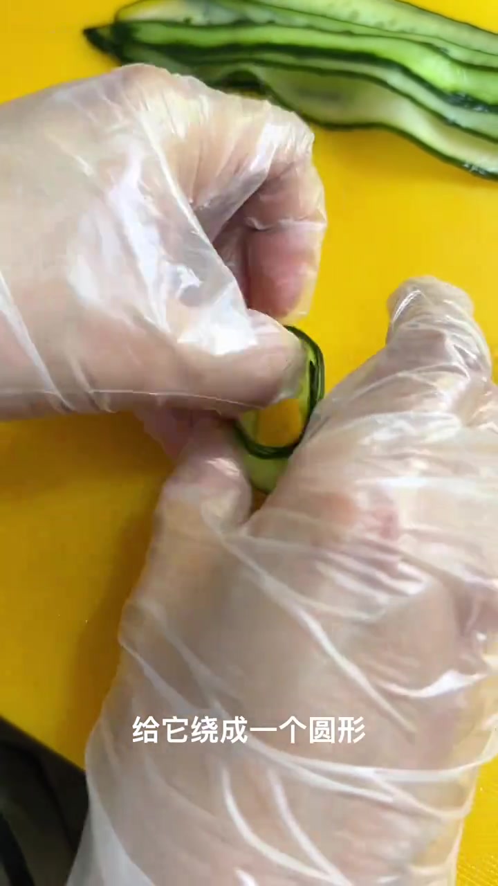 颜值超高的黄瓜土豆泥沙拉做法来啦!点赞收藏