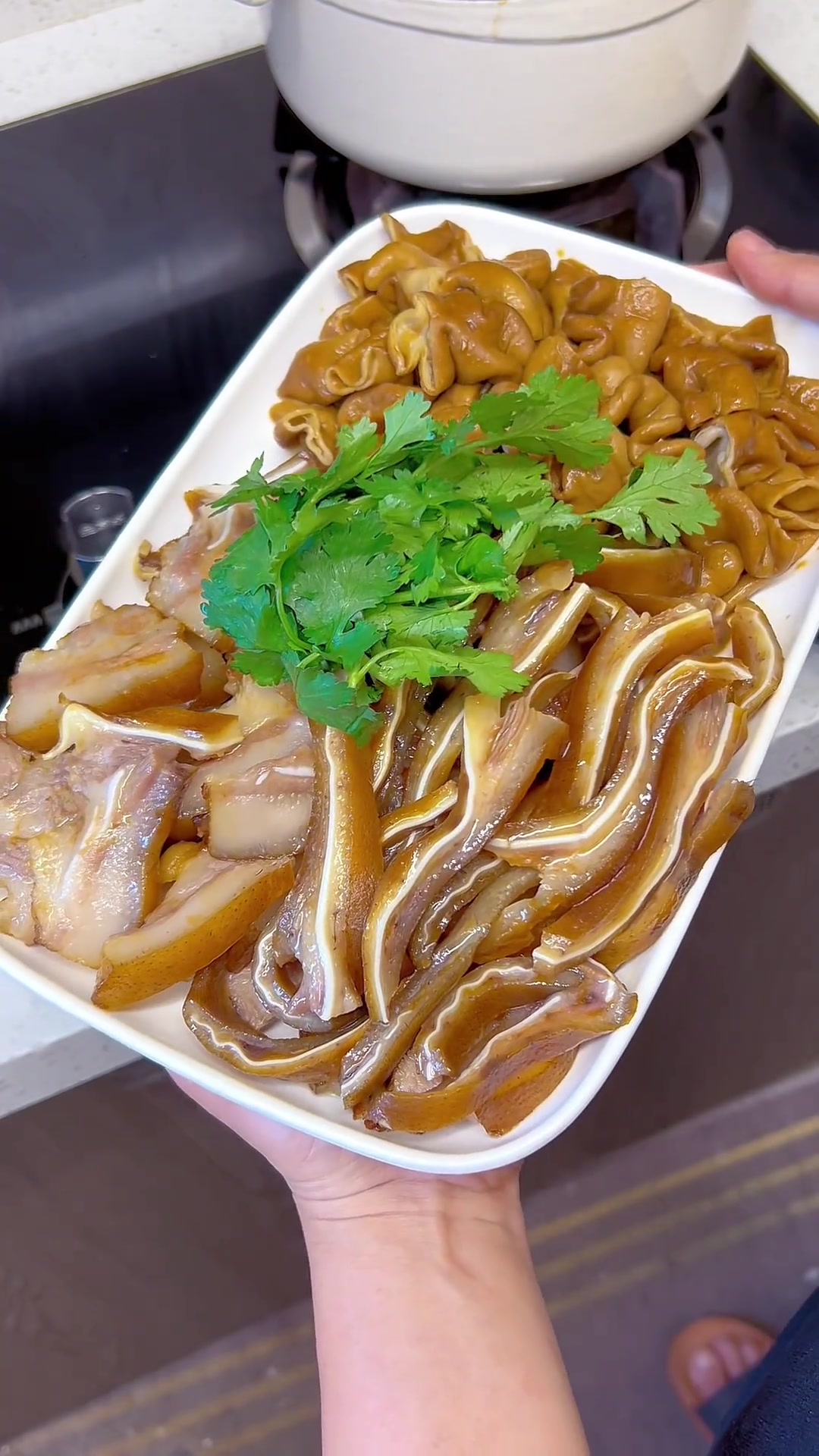 番薯粥配菜,只有广东人懂,夏天来这桌超幸福