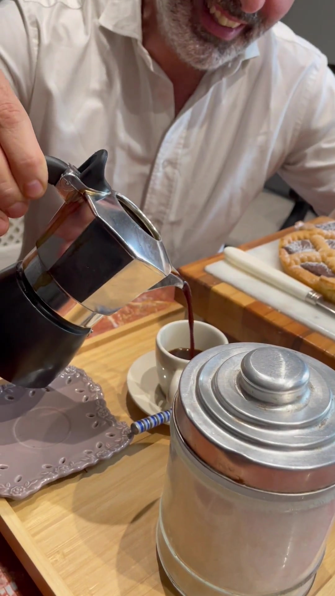 新手摩卡壶教程!教你做地道意式咖啡,享意式下午茶