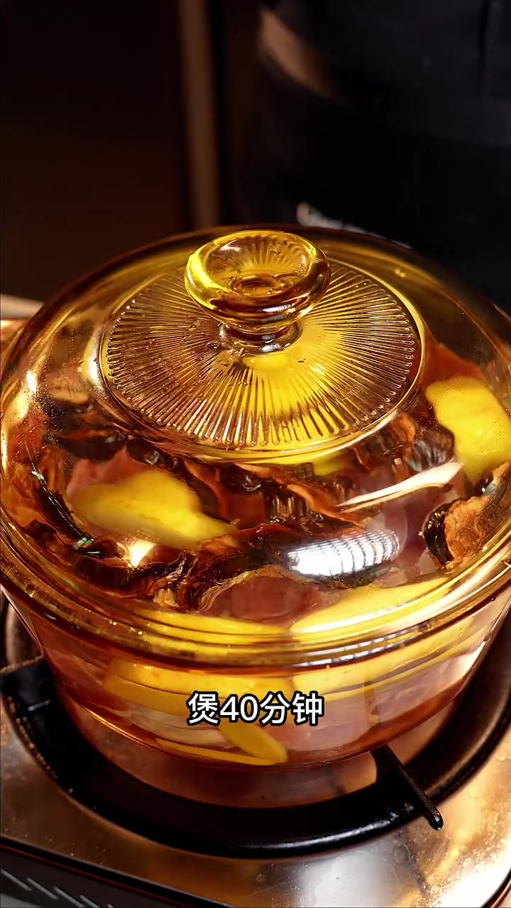“灵芝苹果汤”好喝有诀窍,详细做法步骤告诉你