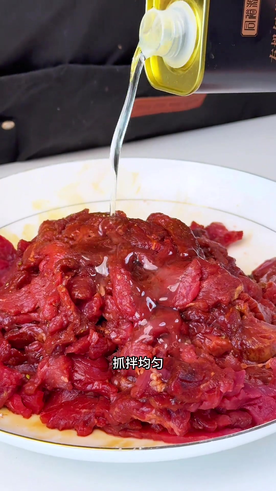 过油肉拌面回新疆三天吃了四顿,还带加面的知道你们吃不到,教程拿走,自己安排!