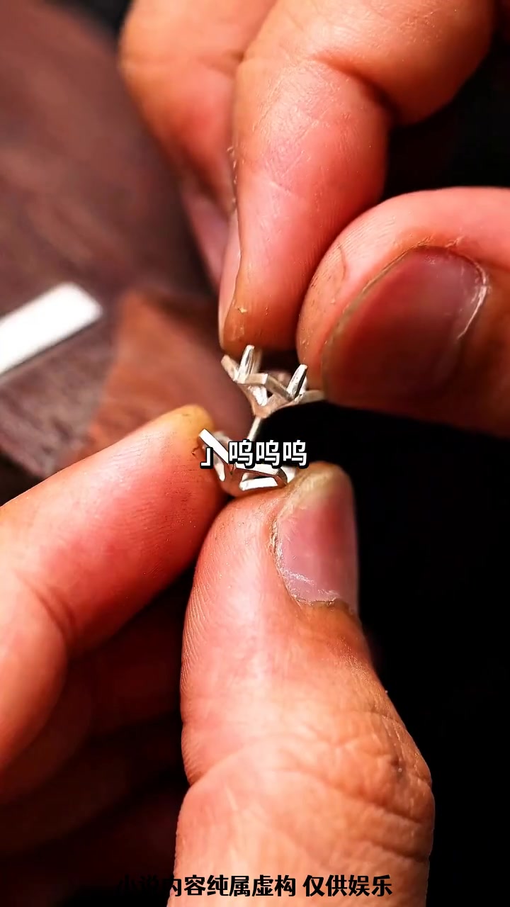 故事:男神的素描腹肌