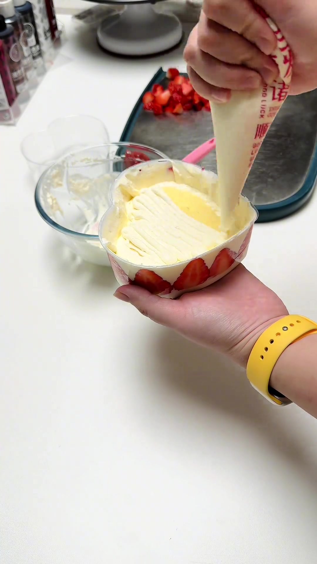 爱心卡通可爱蛋糕制作教程