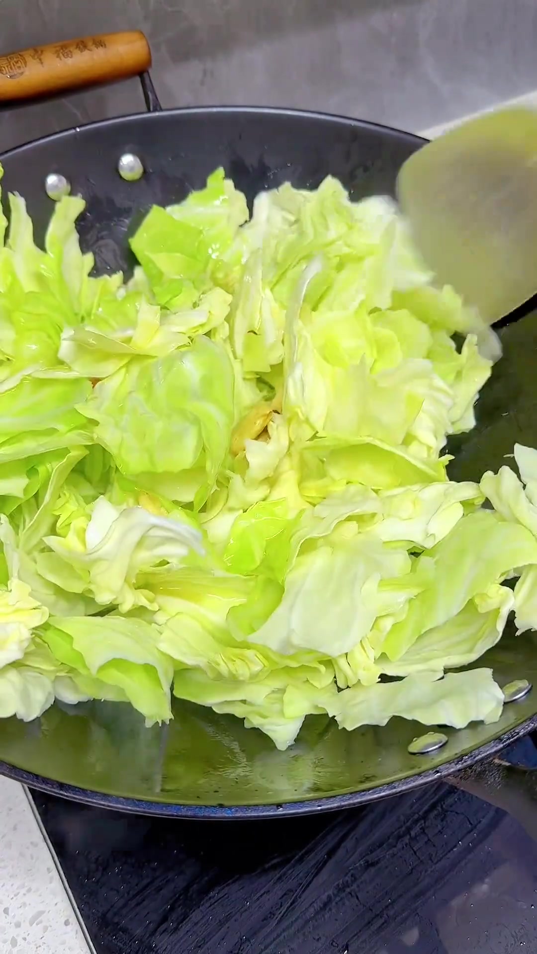 什么山珍海味都不如家常小菜,鲍鱼生蚝等超好吃